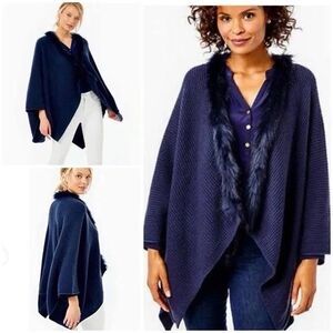 Lilly Pulitzer NAVY Blue RAINIE Knit SWEATER Poncho  Faux Fur Collar Trim OS